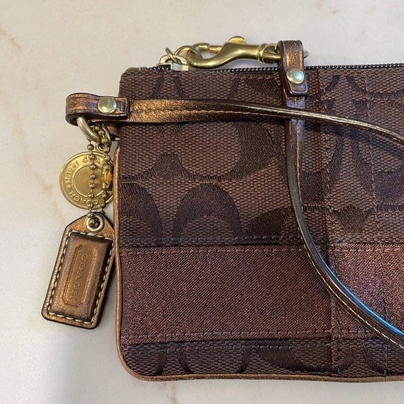 Authentic Coach Wristlet - Picture 3 of 4
